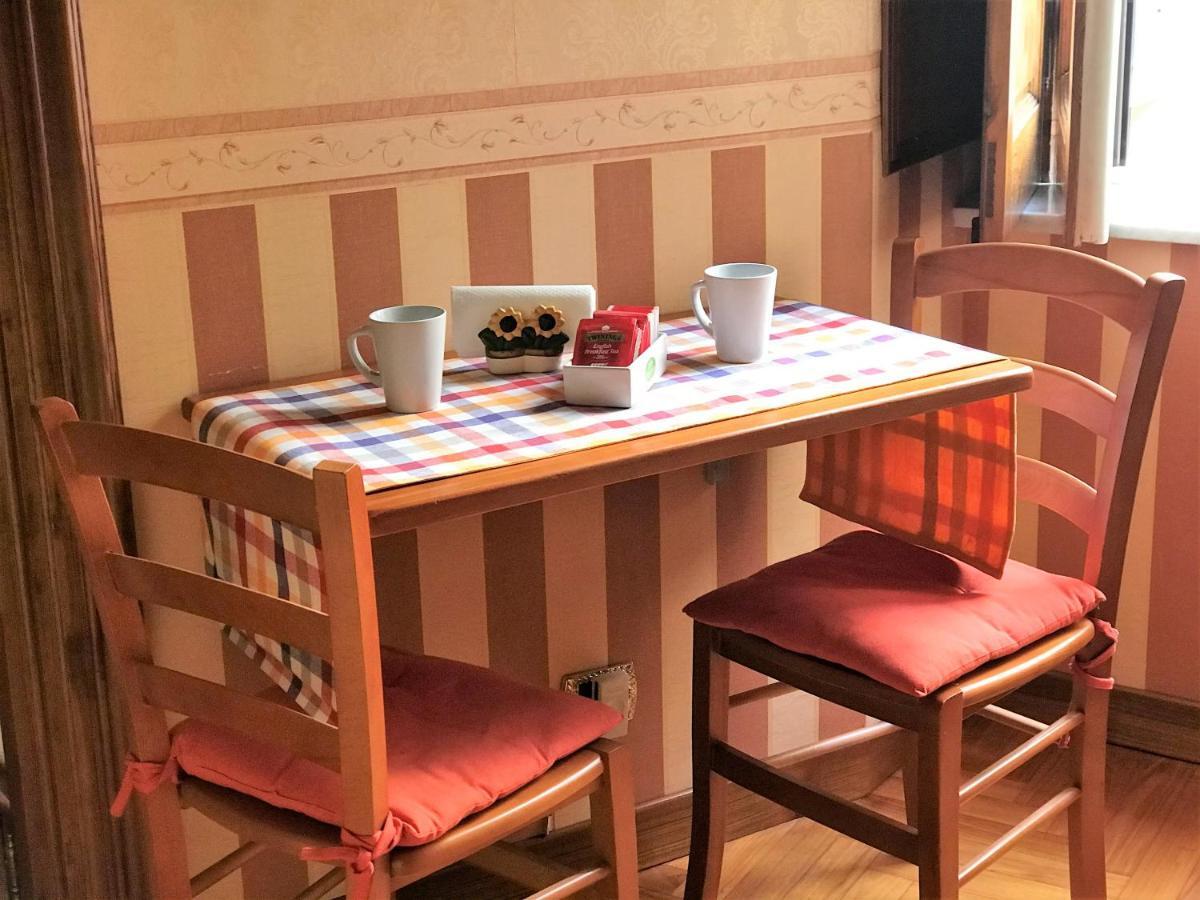 Oscar Apartment Naples Luaran gambar